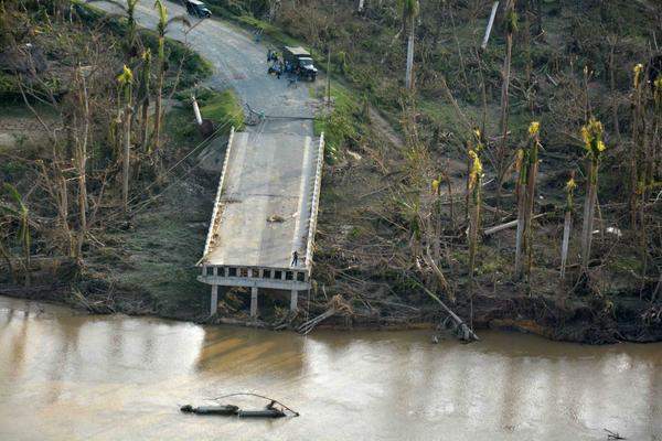 puente-toa-matthew-f-jpablo